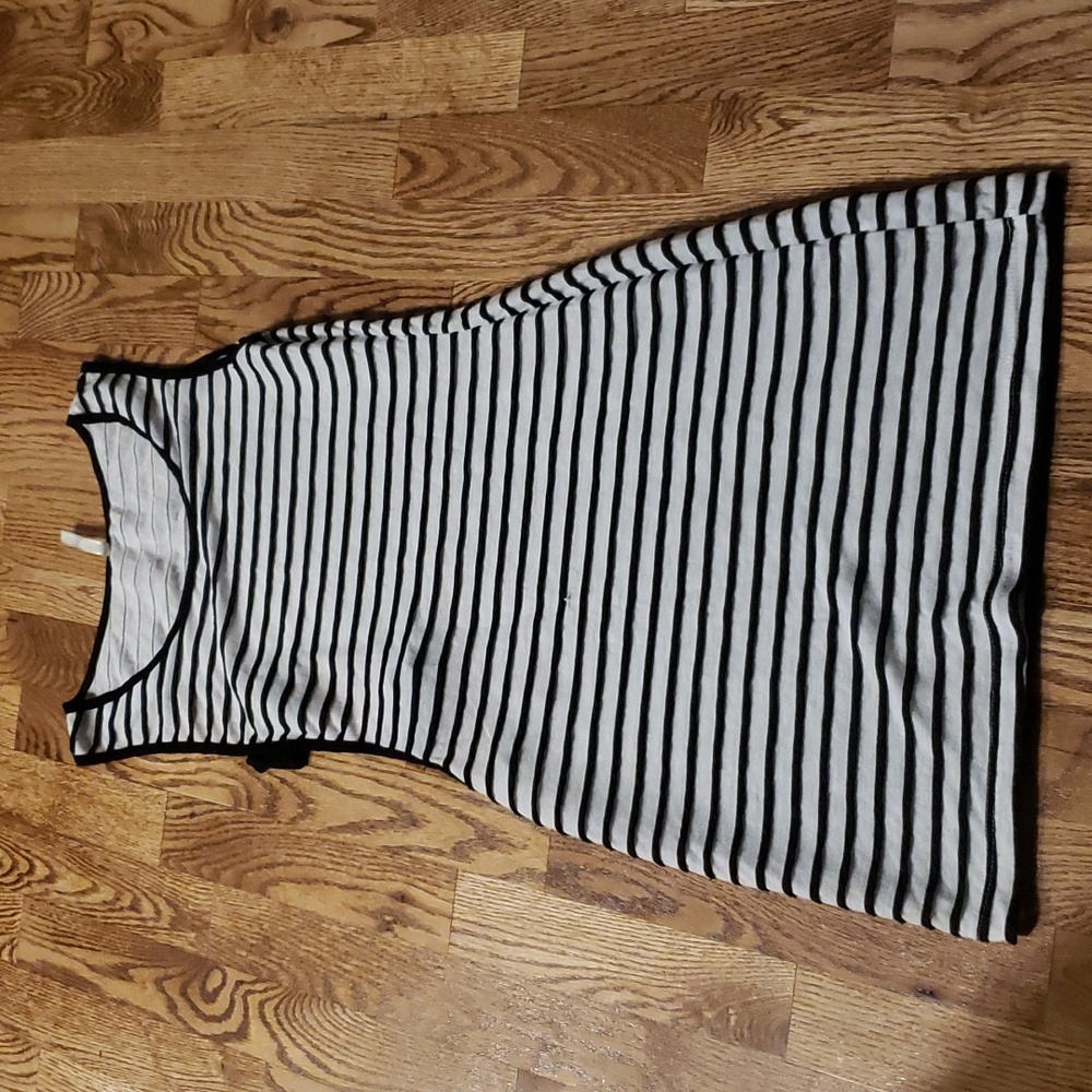 (S) coco love U.S.A Striped Cut Out Slim Fit Vacation Beachwear Resortwear Style